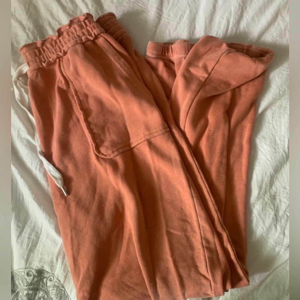 CUTEST SWEATPANTS